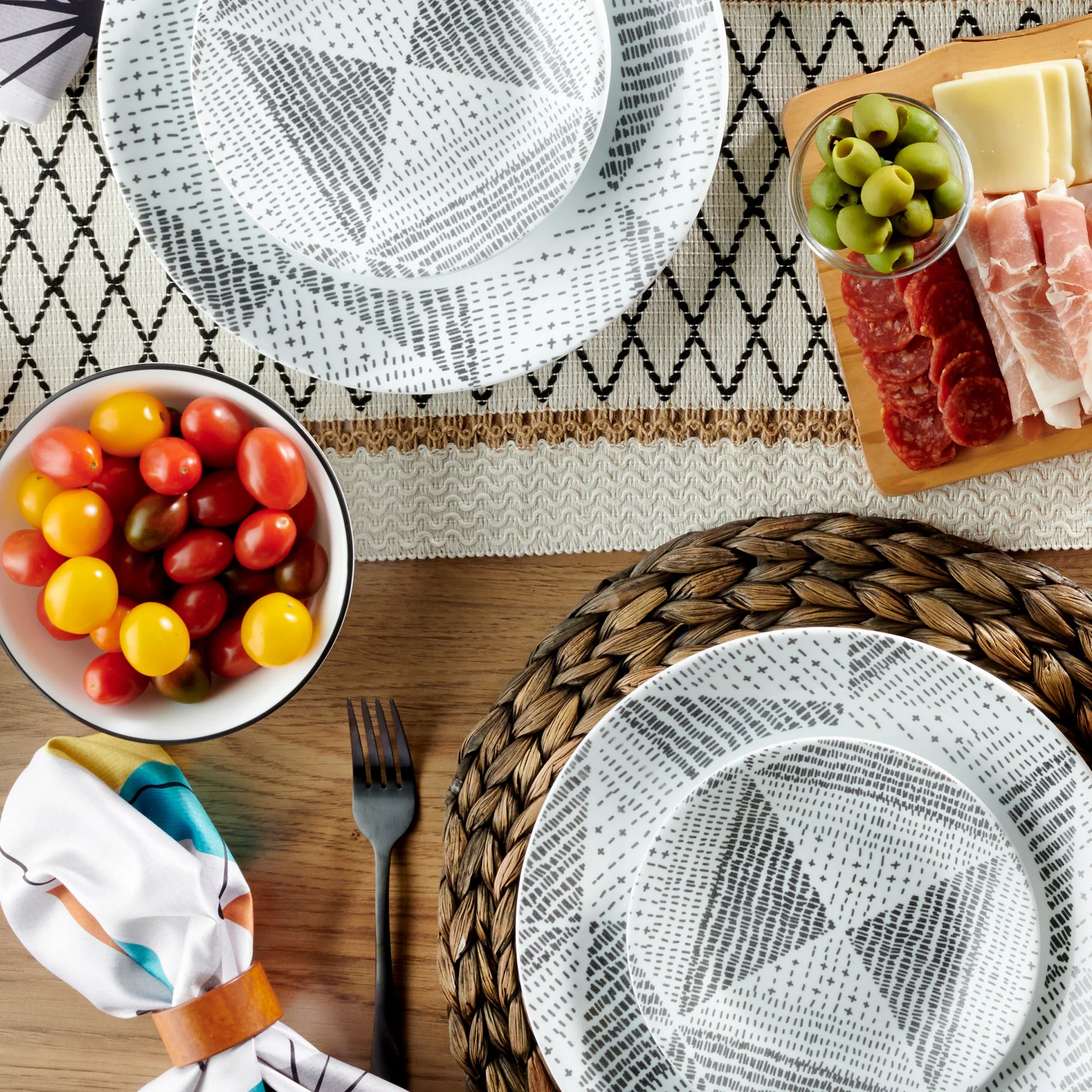 Corelle Vitrelle Odisha 18-piece Dinnerware Set, Service for 6 - Image 8